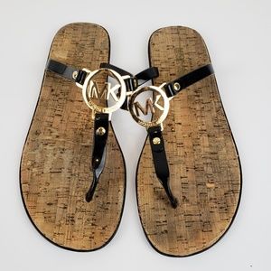 Michael kors sandals size 8